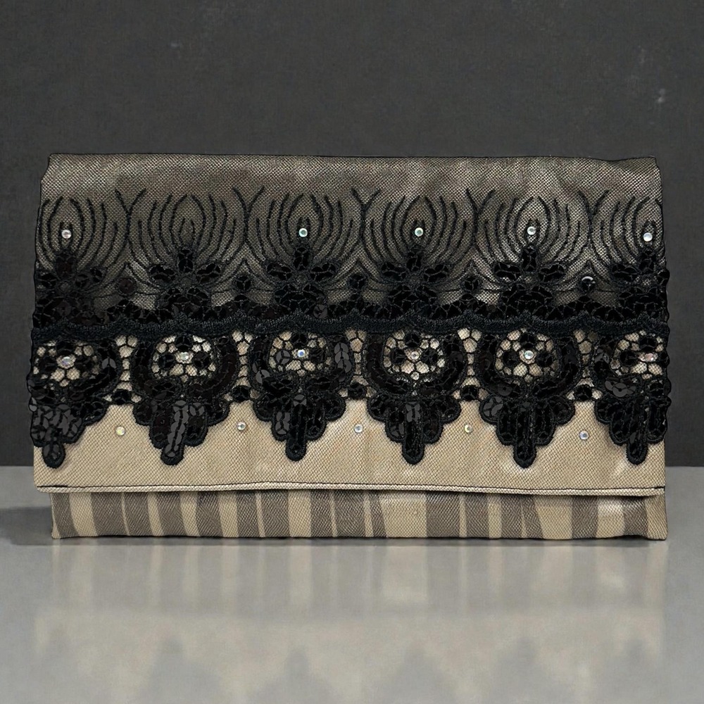 Ms‎ Divine Clutch Purse Womens Sequin Toile Black Gold Lace Beaded Evening Bag